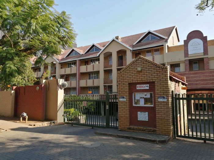 Property #2211057, Apartment rental monthly in Hatfield