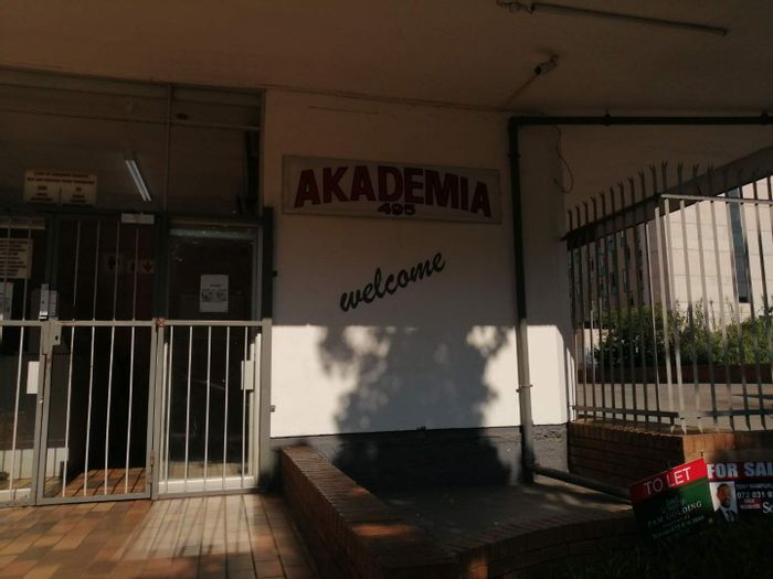 Property #2189412, Apartment rental monthly in Hatfield