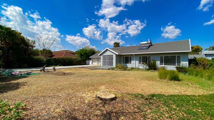 Property #2190277, House for sale in Brackenhurst