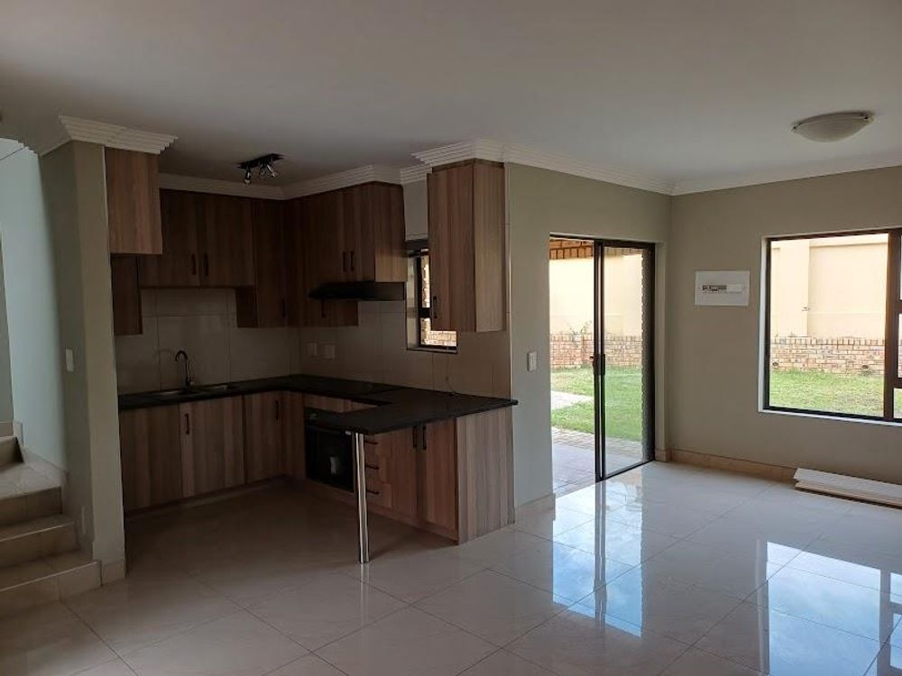 Open plan Lounge, Dining Room, Kitchen