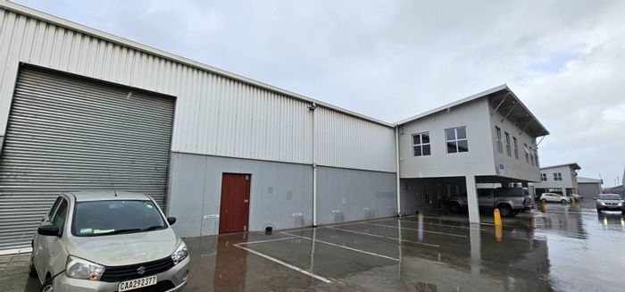 Property #2156750, Industrial rental monthly in Parow Industrial