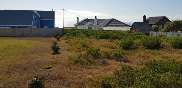 Property #1418771, Vacant Land Residential sold in Boggomsbaai