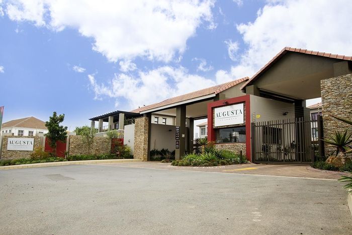 Property #2237613, Apartment rental monthly in Fourways