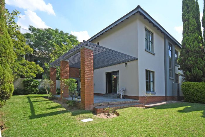 Property #2203659, Townhouse for sale in Fourways
