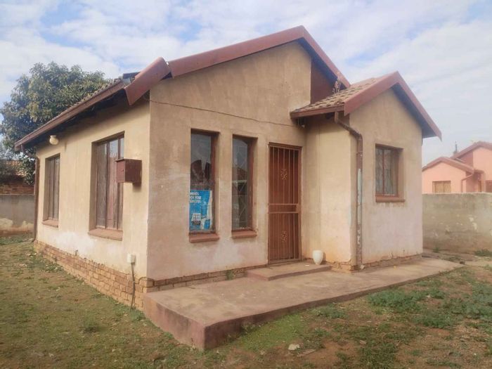 Property #2397264, House For Sale in Mahube Valley