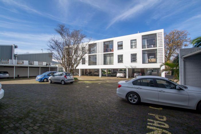 Property #2194592, Apartment Rental Monthly in Stellenbosch Central