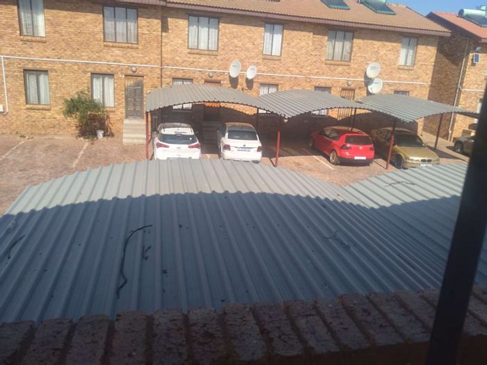 Property #2152795, Apartment for sale in Olievenhoutbosch