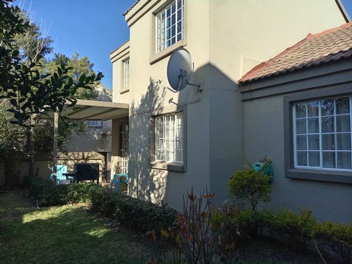 Townhouse for Sale in Equestria: Renovated Kitchen, Kids Play Area, Prime Location