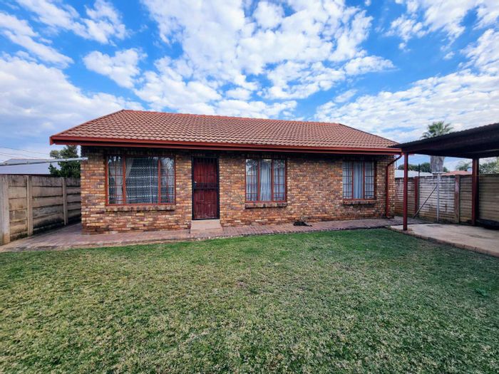 Claremont Residential properties for sale