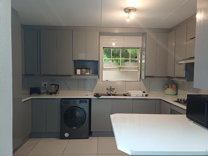 4-Bedroom House To Rent in Sunninghill with pool, garden, and double garage.