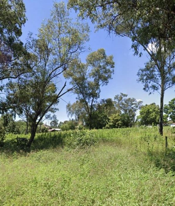 Property #2105012, Vacant Land Residential for sale in Linbro Park