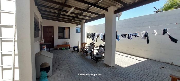 Property #2326349, Townhouse For Sale in Lagoon