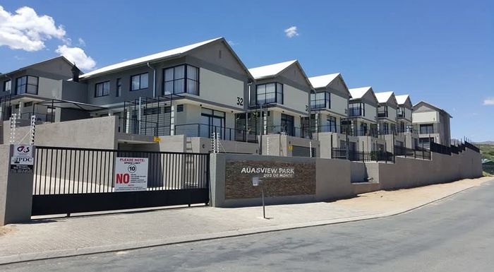 Property #2430513, Townhouse Rental Monthly in Auasblick