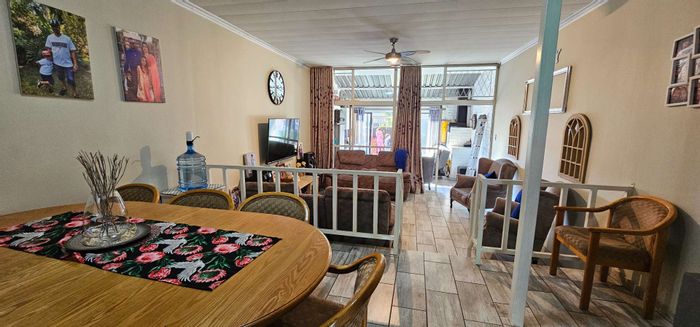 3-Bedroom Townhouse To Rent in Clubview with garden, garage, and braai room.