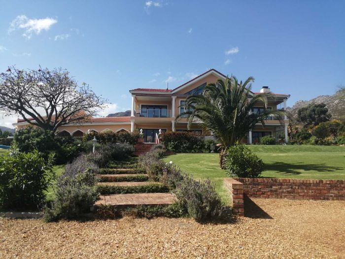 Property #2185930, Guest House for sale in Gordons Bay