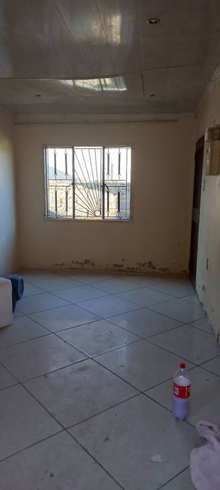 Property #2152582, House for sale in Tembisa