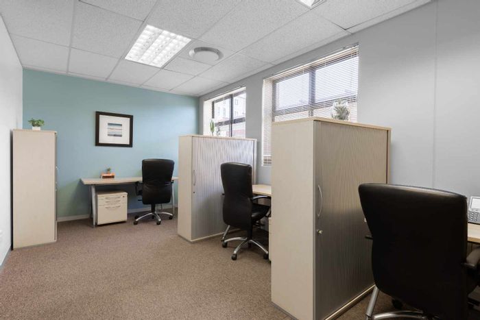 Prime Century City Office Space for Rent: Networking, Amenities, Stunning Views, Flexible Terms