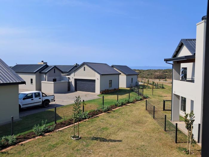 Hartland Lifestyle Estate: 2-Bedroom Apartment with Open-Plan Living, To Rent in Retirement Village.