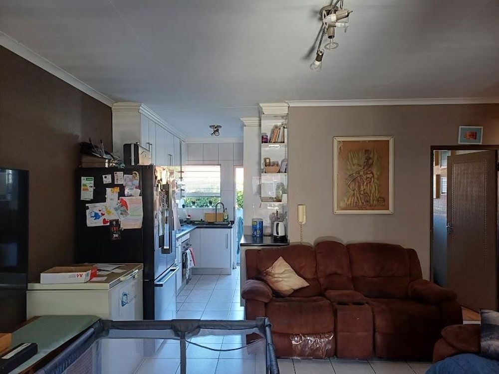 Open Plan Kitchen - Lounge