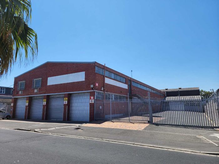 Property #2213351, Industrial rental monthly in Maitland