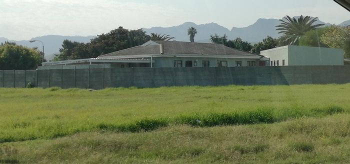 Property #2170982, Vacant Land Residential for sale in Strand