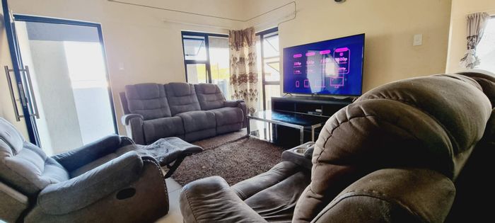 Khomasdal House For Sale: 3 beds, 2 baths, double garage, braai area.