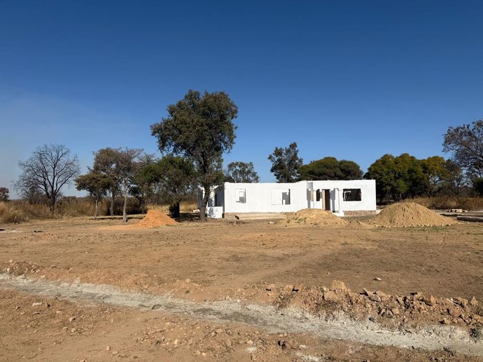 21-hectare farm in Hammanskraal Central for sale, featuring water supply and infrastructure.