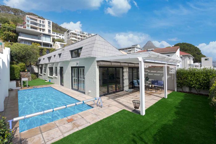 Property #2062759, House sold in Sea Point