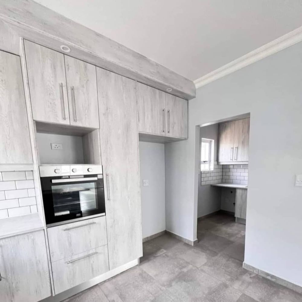 Kitchen with scullery