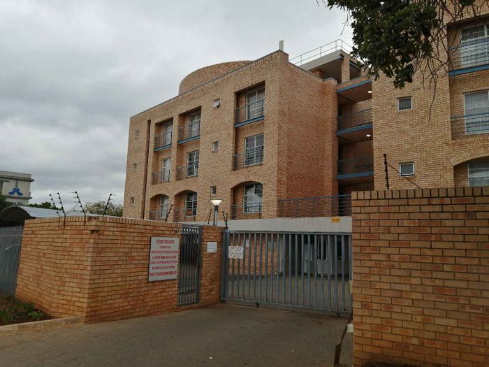 Property #2217469, Apartment for sale in Hatfield