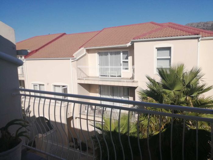 Property #2153183, Apartment rental monthly in Gordons Bay