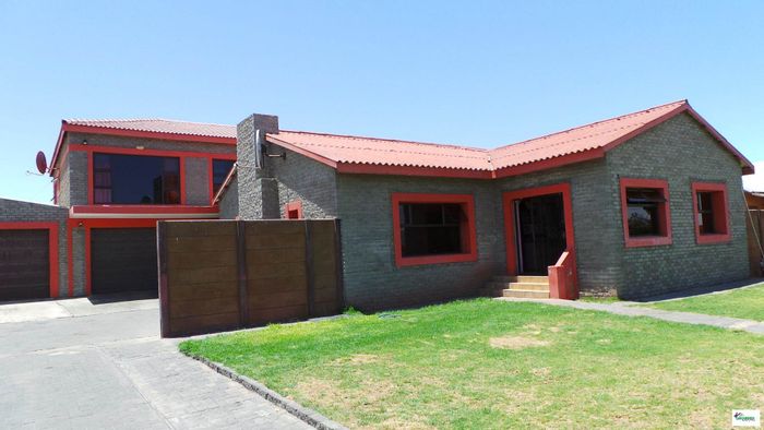 Property #1232396, House for sale in Walvis Bay Central