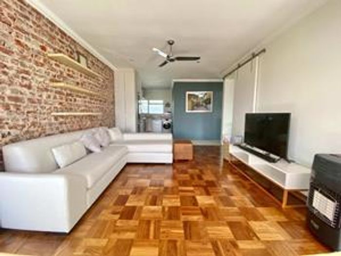 Property #2190010, Apartment rental monthly in Green Point