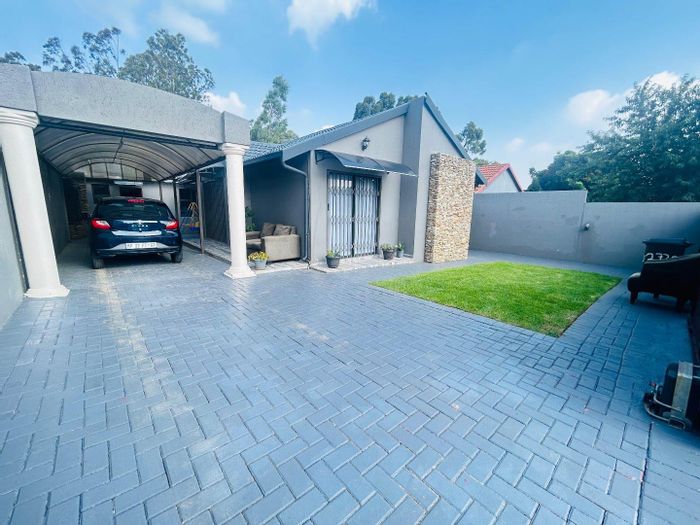 3-Bedroom House in Naturena For Sale with Outdoor Braai and Rental Potential.