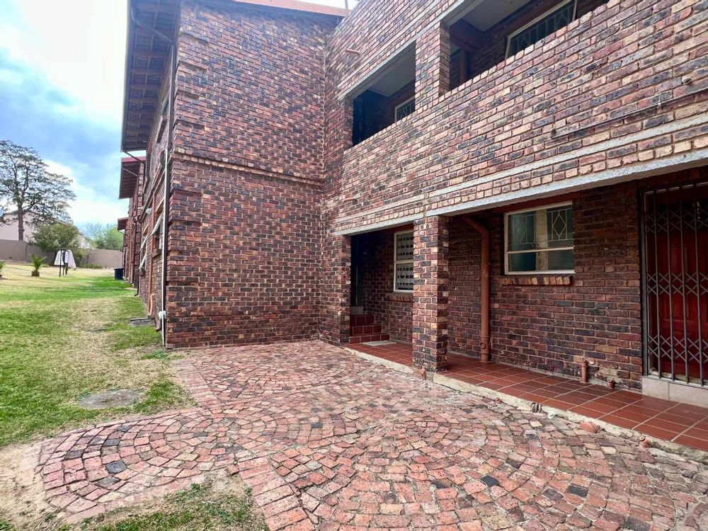 Back kitchen entrance