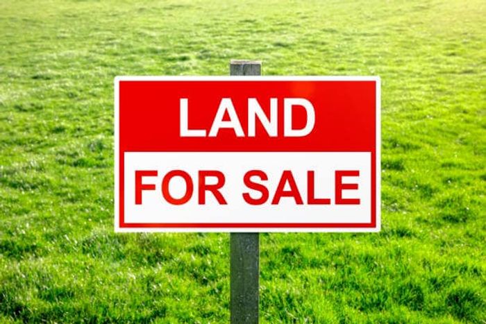 For Sale: Industrial land in Luderitz Central, serviced plots available.