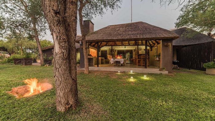 Grietjie Game Reserve House For Sale: 3 dwellings, pool, electric fencing, bush-camp.