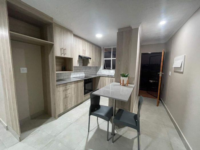 For Sale: Apartment in Villieria with 2.5 bedrooms, garage, and braai facilities.