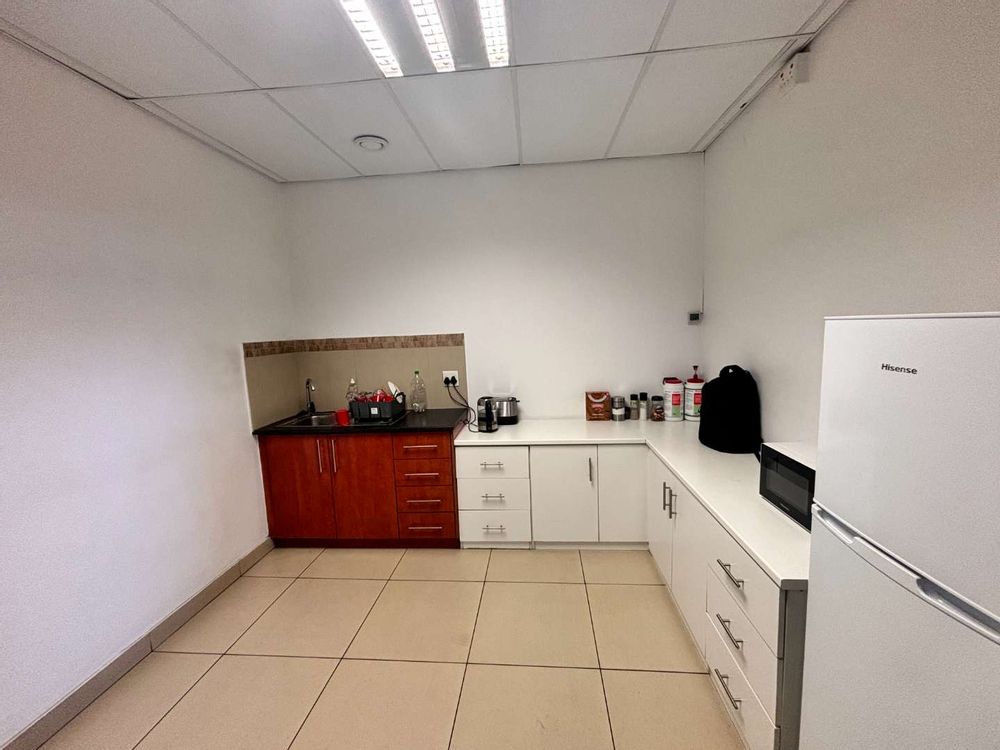 Kitchenette Area