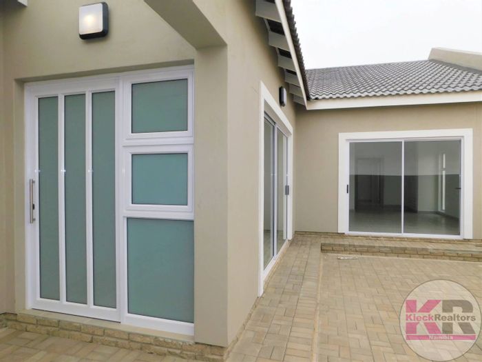 Property #2146073, House for sale in Henties Bay