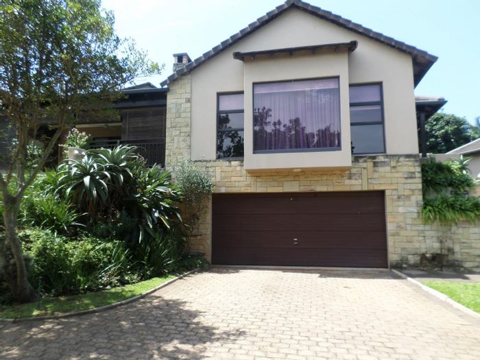 Simbithi Eco Estate Townhouse To Rent: Pool, golf access, nature trails, secure living.