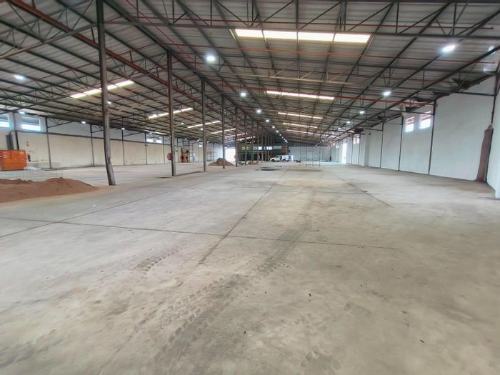 Industrial Warehouse To Rent in New Germany: Spacious, secure, and strategically located.