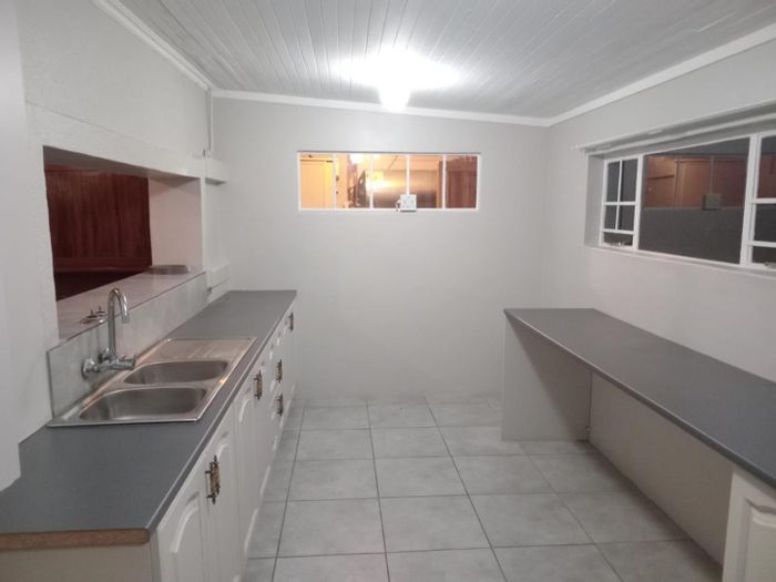 Property #2386674, House For Sale in Silverton