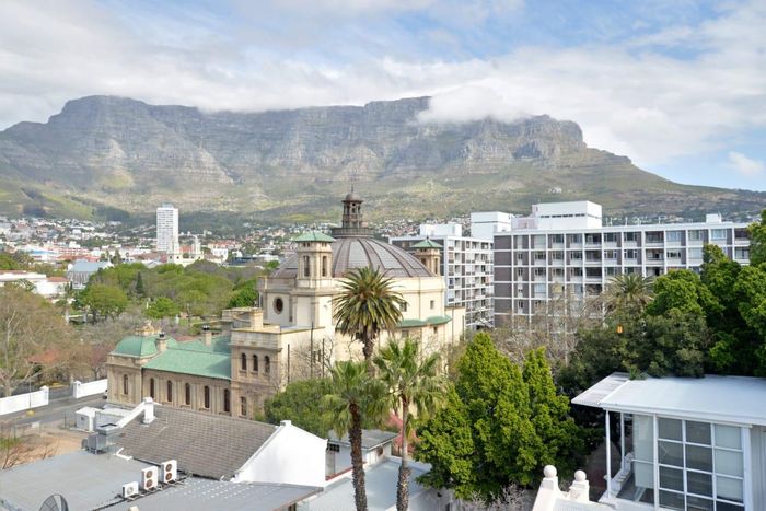 Property #2079228, Apartment sold in Cape Town City Centre