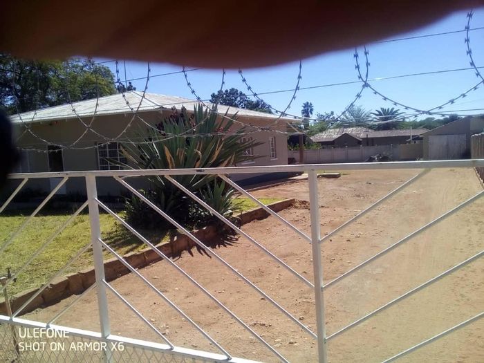 Property #2263620, House for sale in Tsumeb Central
