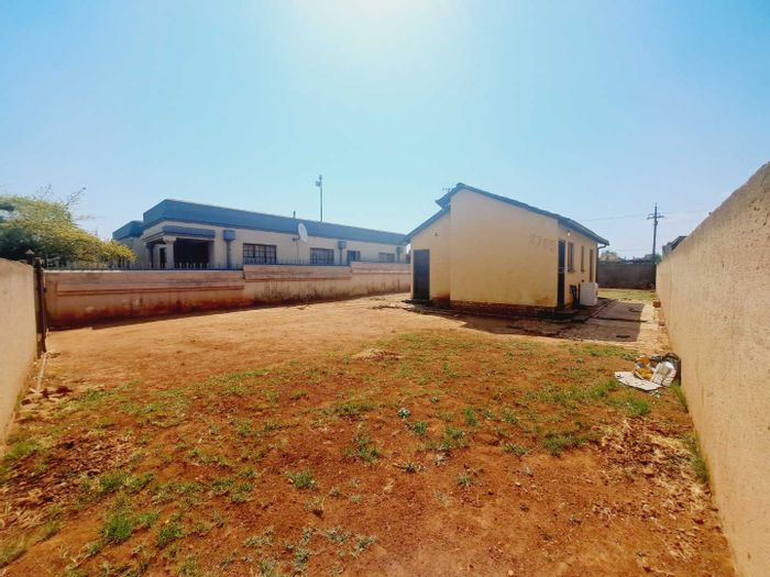 Property #2317321, House For Sale in Mamelodi East