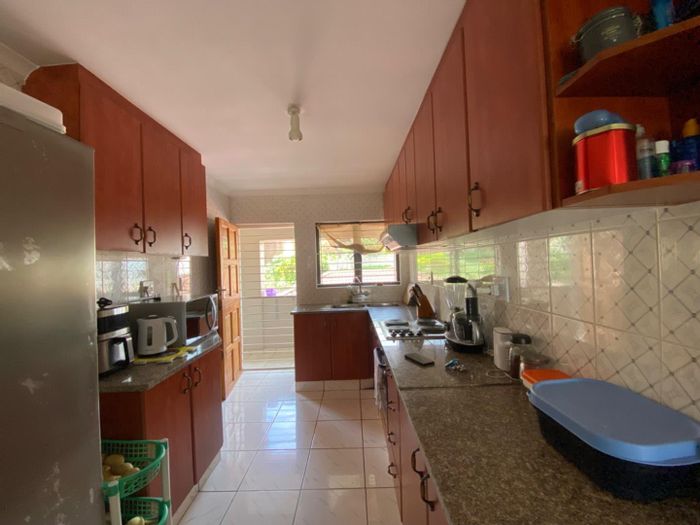 Property #2190624, Apartment for sale in Avoca
