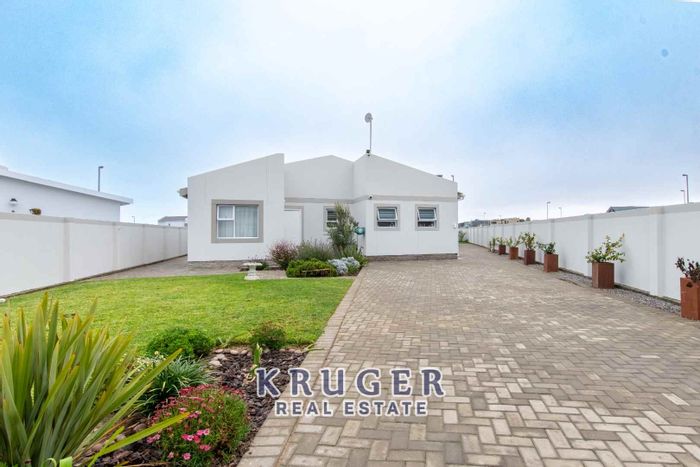 Property #2269323, House for sale in Swakopmund Ext 14