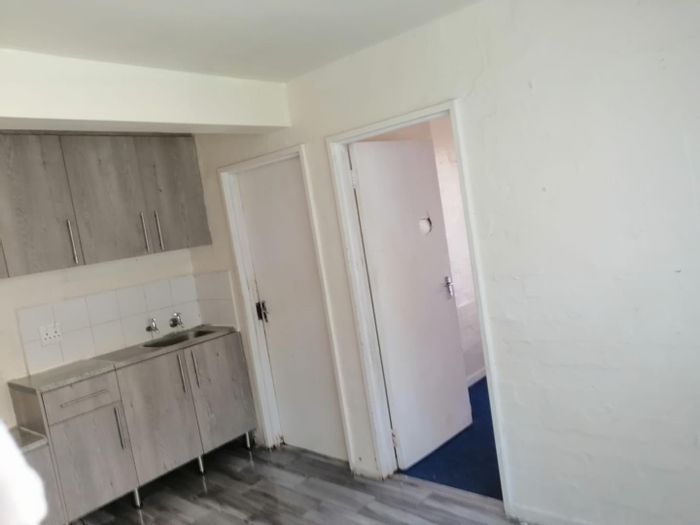 For Sale: Apartment in Amalinda with security, playground, and close to amenities.