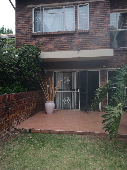4-Bedroom Townhouse For Sale in Boksburg Central with private garden and garage.